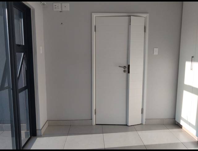 2 BEDROOM APARTMENT TO LET IN UMHLANGA RIDGE